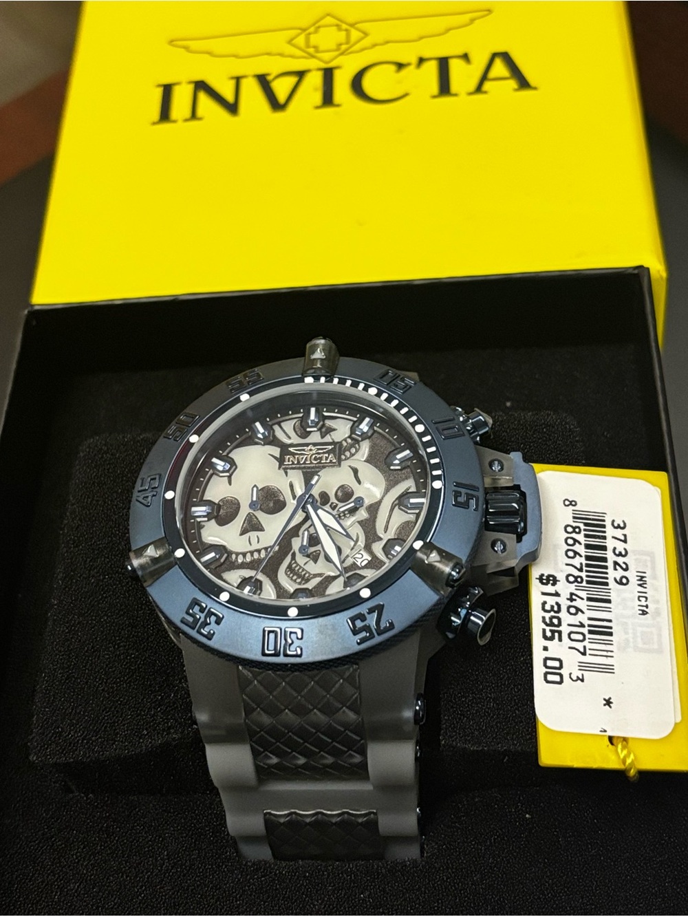 INVICTA Subaqua Chronograph Quartz Black Dial Skull Men's Watch 37329 New - Picture 6 of 11
